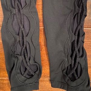 Lululemon leggings: braids on side near calf/ankle